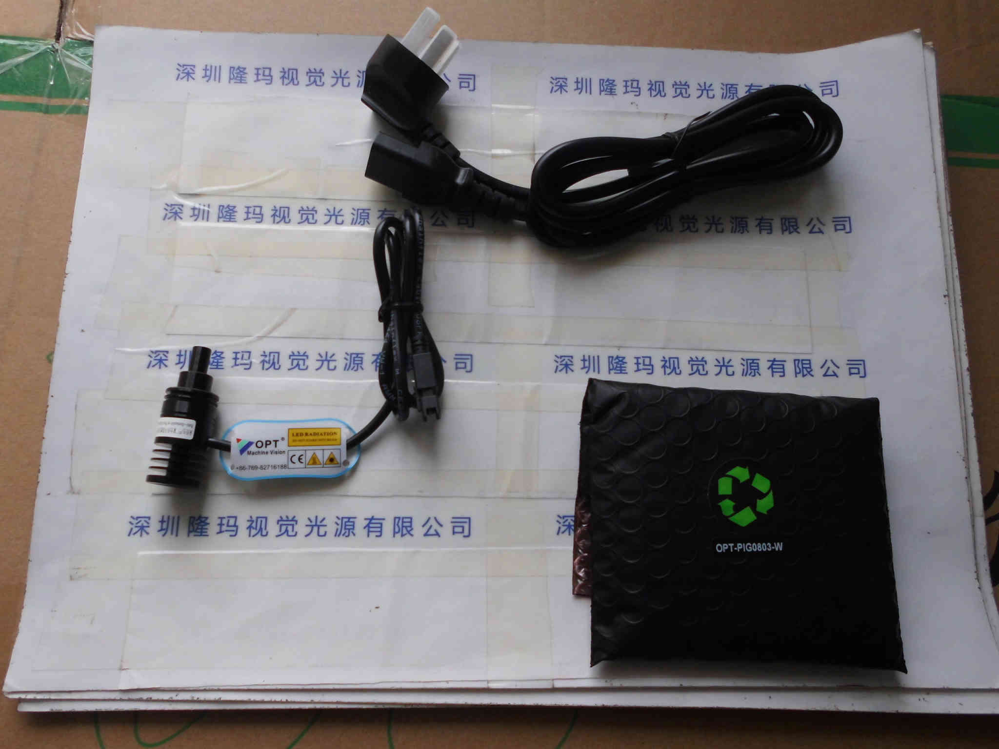 OPT奥普特   OPT-PIF0803-W  点光源