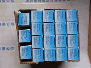 OSRAM欧司朗 64623 HLX 100W 12V GY6.35  卤素灯泡