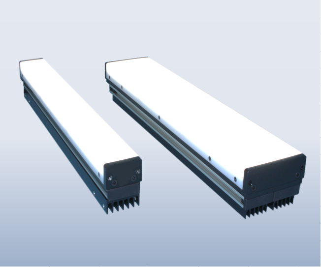 Shimatec仕玛铁  VLFB-100×30W   高亮度宽条照明